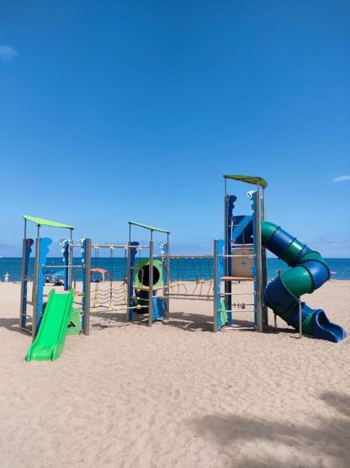 Apartamentos Cumbremar En Benicàssim Dış mekan fotoğraf
